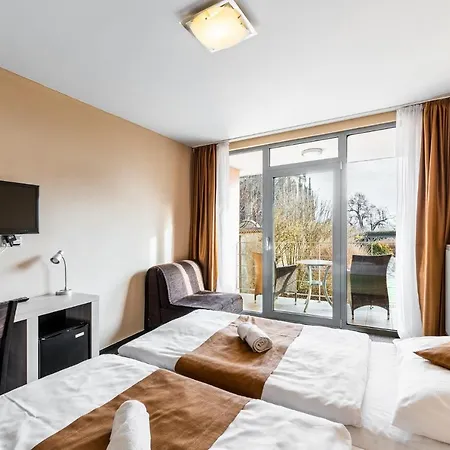 A Restaurant Barbora Guest house